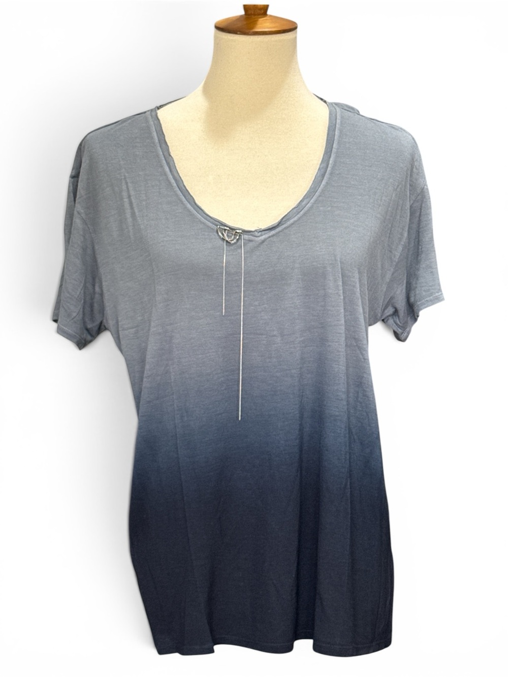 Aratta Silent Journey Ombre Scoop Neck Short Sleeve Tee #446